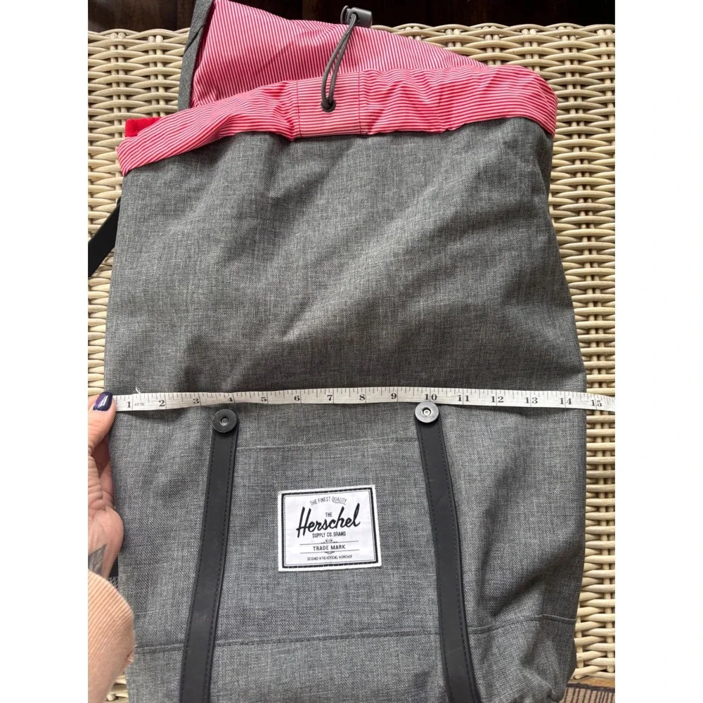 Herschel Retreat Backpack 19.5L Laptop School‎ Travel vacation Techwear gorpwear